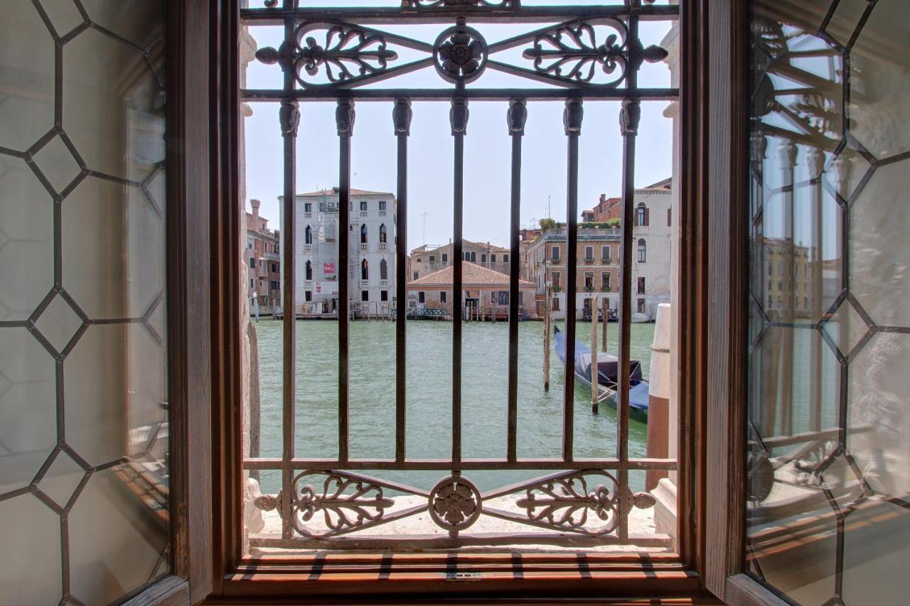 Tribuno Grand Canal * Venezia